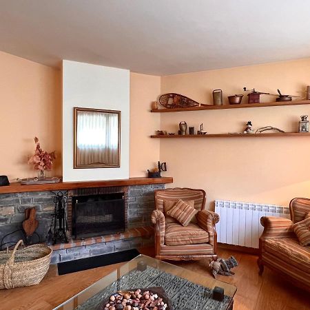 Apartament De La Vall Ferrera - L'Amfitriona Areu Exterior foto