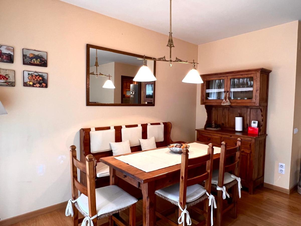 Apartament De La Vall Ferrera - L'Amfitriona Areu Exterior foto